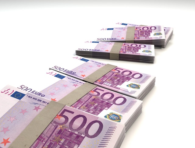 Ile trzeba zarabiać aby dostać kredyt hipoteczny?